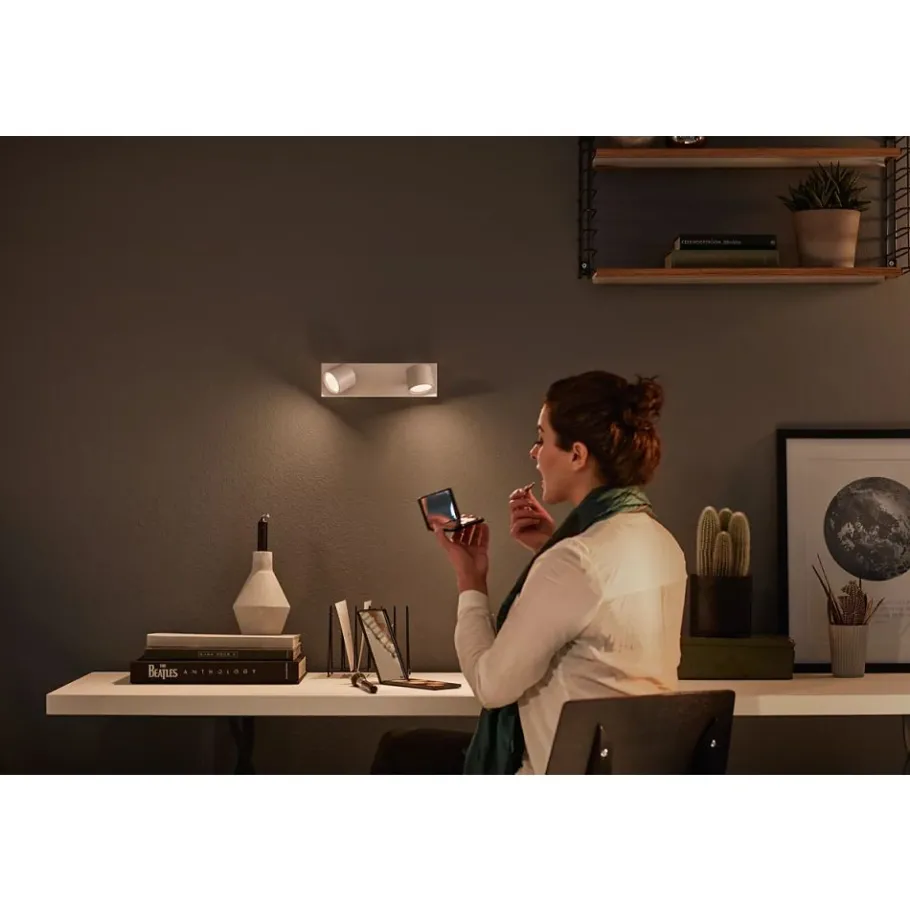 Philips Lighting STAR bar/tube white 2x4.5W SELV Best