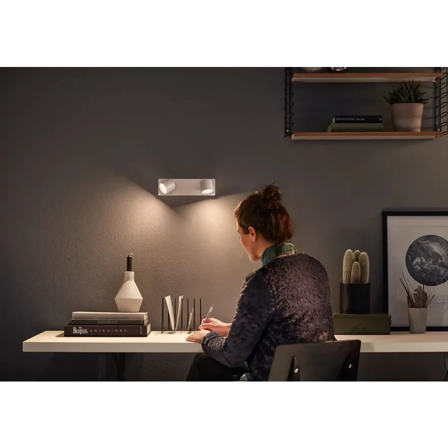 Philips Lighting STAR bar/tube white 2x4.5W SELV Best